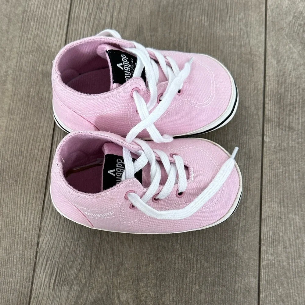 New Boutique Baby Girl Soft Crib First Steps Walking Canvas Shoes Sneakers Sz 5